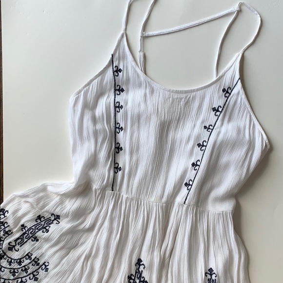 Black and White Mini Summer Dress - Picture 1 of 3